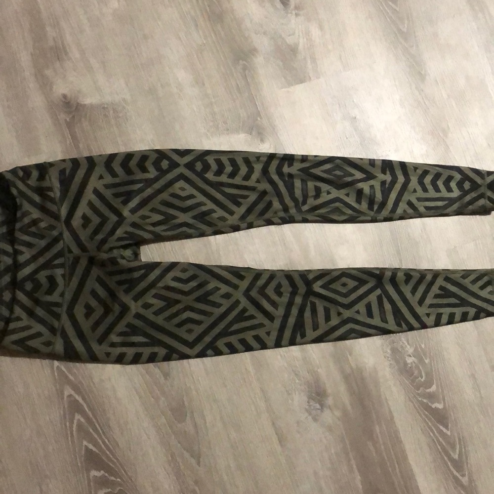 Lululemon leggings